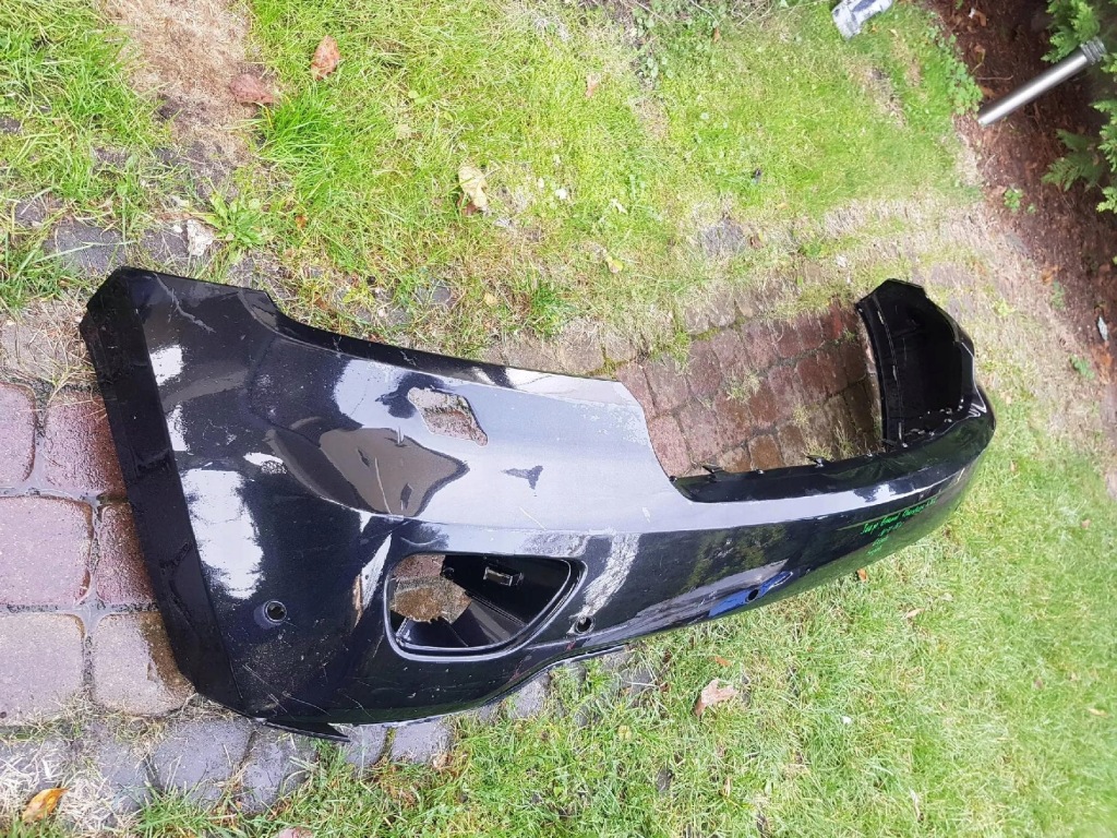 Бампер jeep grand cherokee wk2 11-13 r Цена