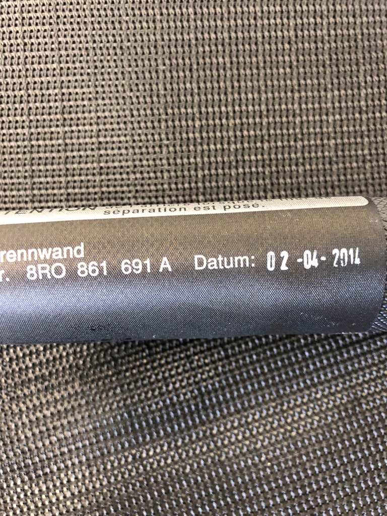 фото №6, Сітка шторка багажника audi q5 8r0861691a