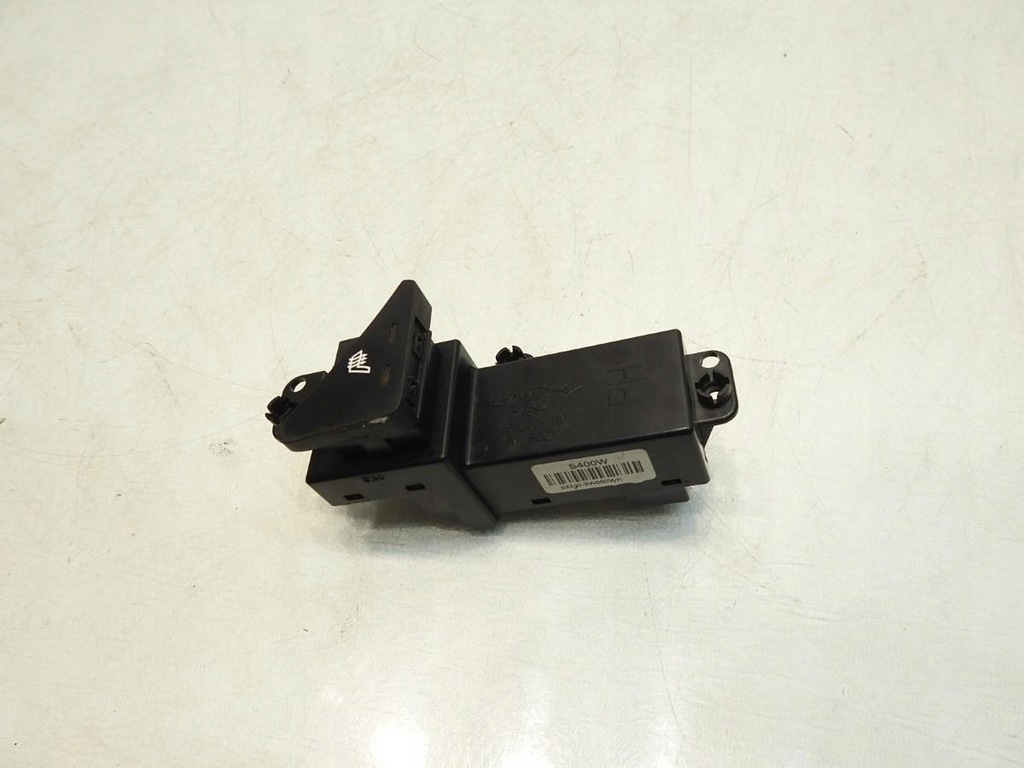 фото №7, Панель кнопка підігрів сидіння правий kia sportage iii 93340-3w000wk