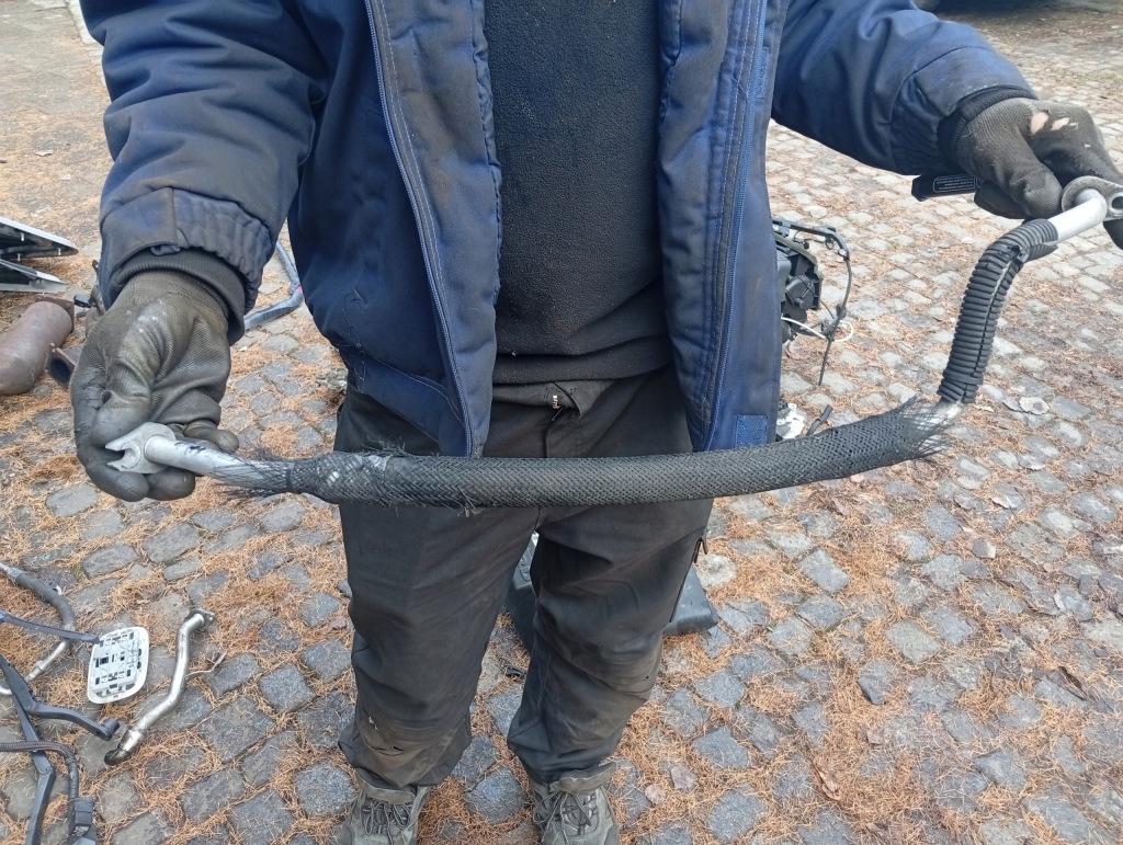 фото №1, Chrysler pt cruiser 2.2 crd polift - шланг кондиционера