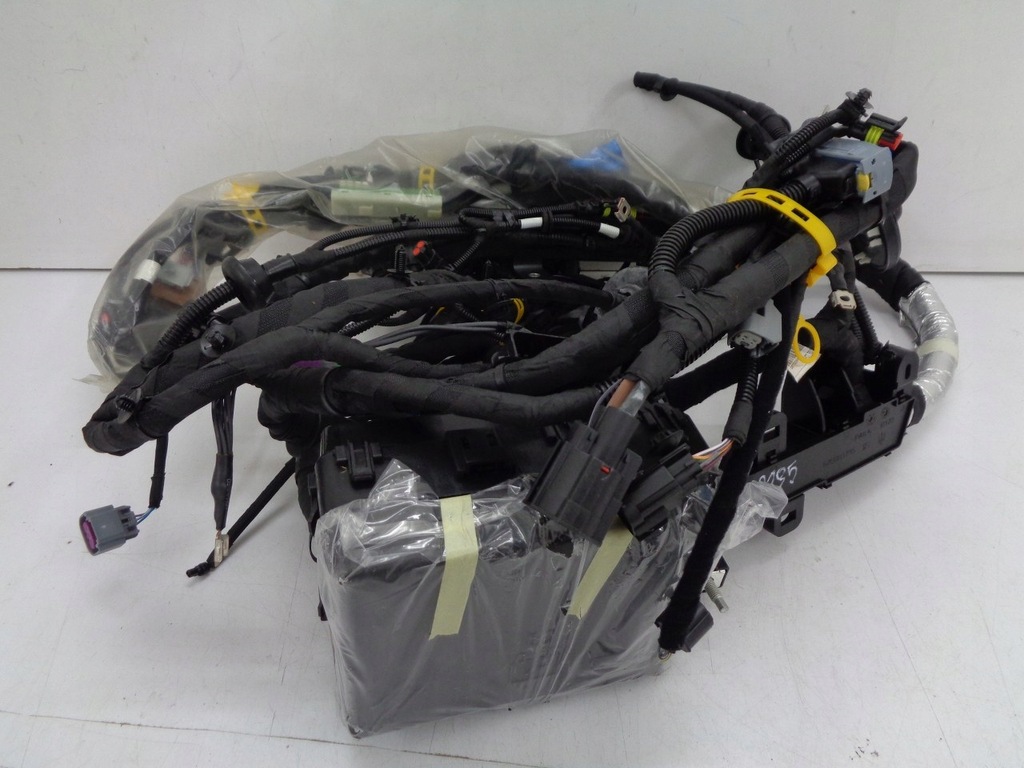 фото №1, Maserati ghibli m156 проводка электропроводка двигателя