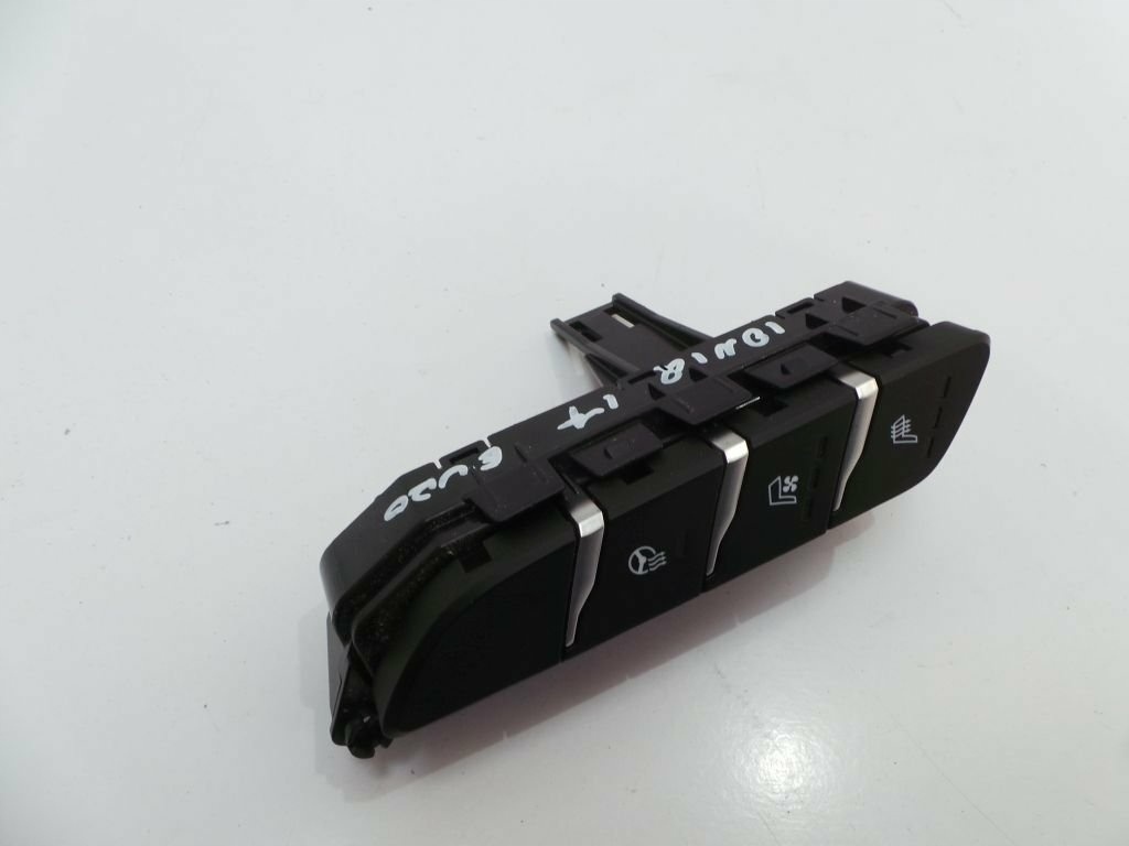 фото №1, Hyundai ioniq 2018 кнопки панель перемикачі