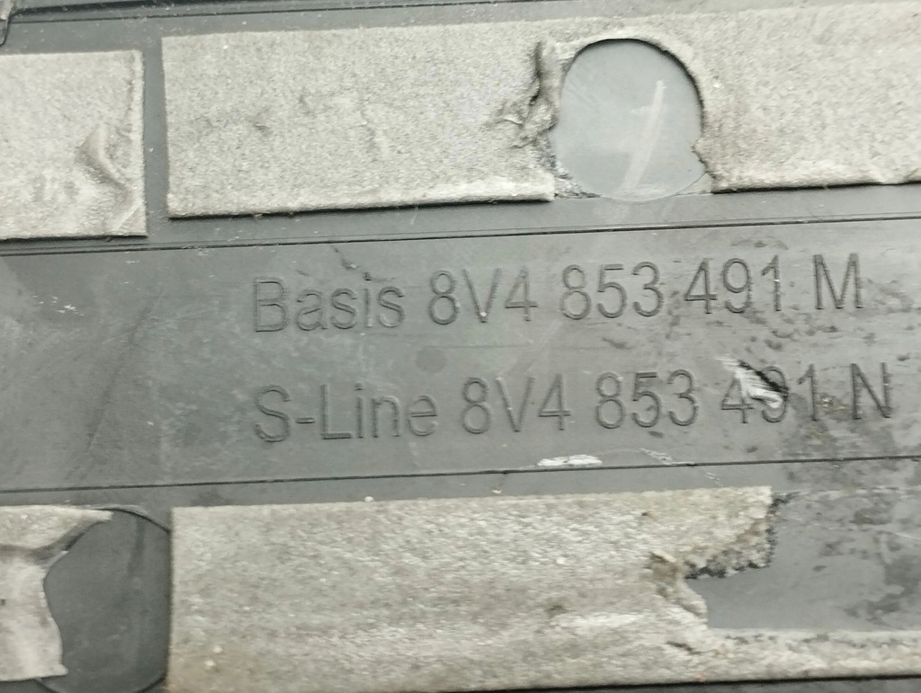 фото №13, Audi a1 2019 комплект молдинг порог передняя