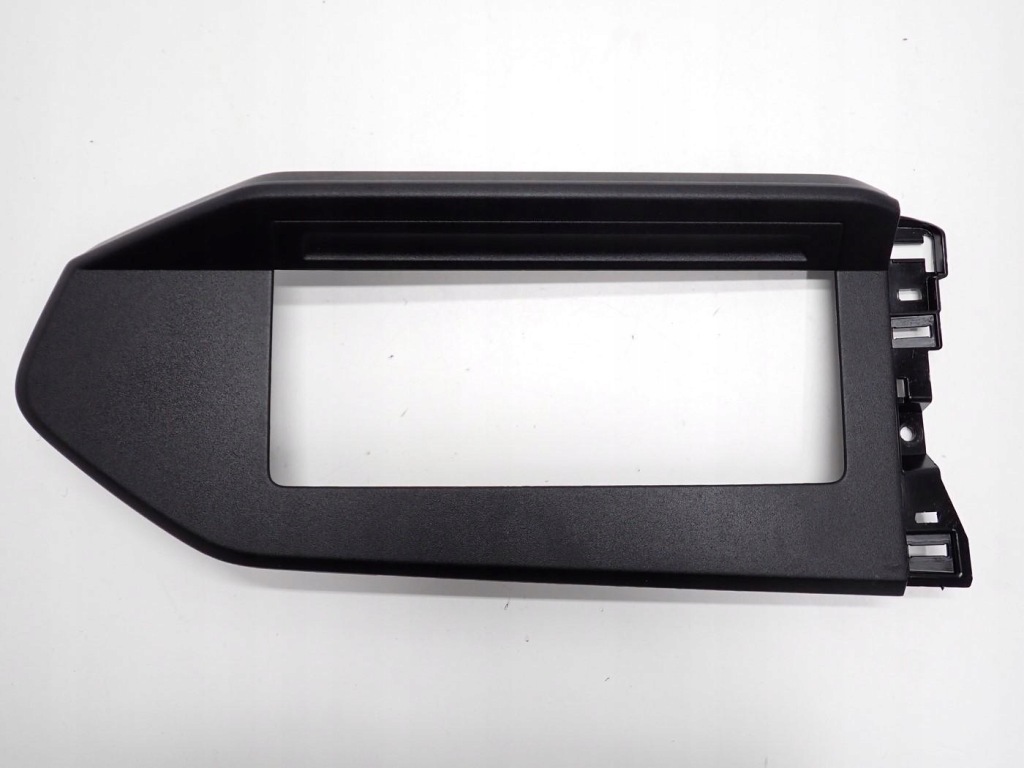 фото №1, Панель рамка панелі консолі радіо europa 2k8858069h vw caddy v 2k 2k7 24r