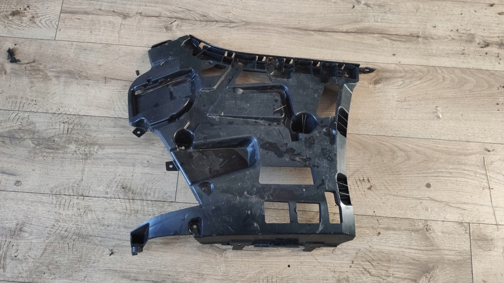 фото №1, Eu направляющая правый задняя bmw 3 g21 7427996