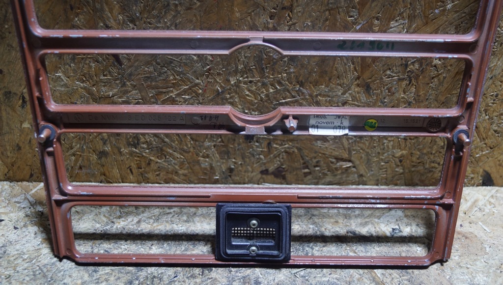 фото №10, Рамка dekor средний vw phaeton 3d0035122a