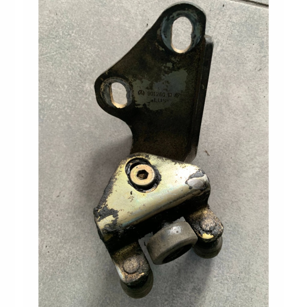 фото №1, Ролик двері розсувних 9017601047 sprinter 901 vw lt