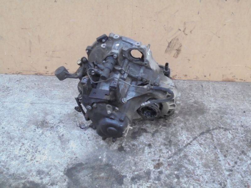 Fabia 1 6y коробка передач передач механическая 1,4mpi fnk Доставка