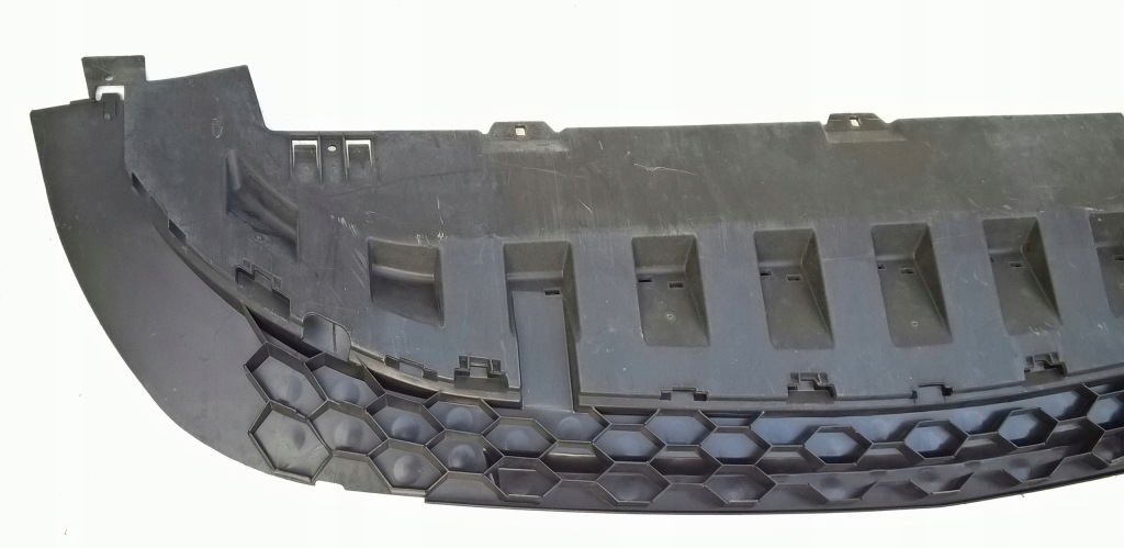 фото №11, Mercedes vito v-klasa eqv w447 14-18 плита защита нижняя бампера перед оригинальный номер