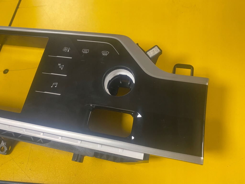 фото №9, Рамка панель citroen c4 picasso ii lift uk rhd