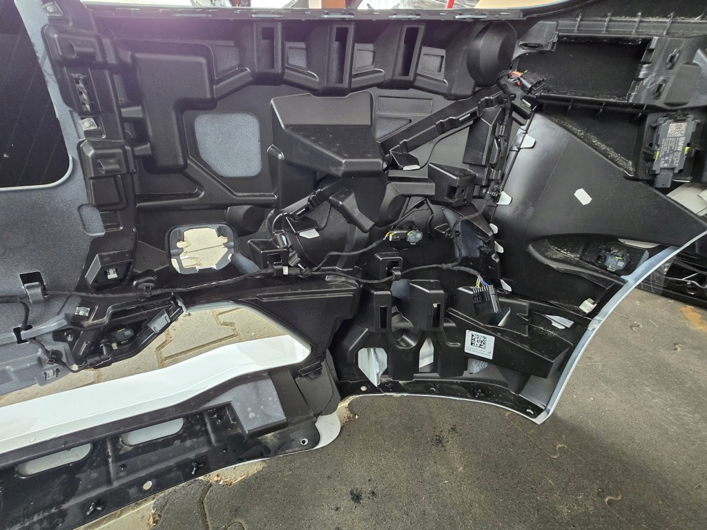 фото №7, Бампер перед передний bmw ix i20 a96