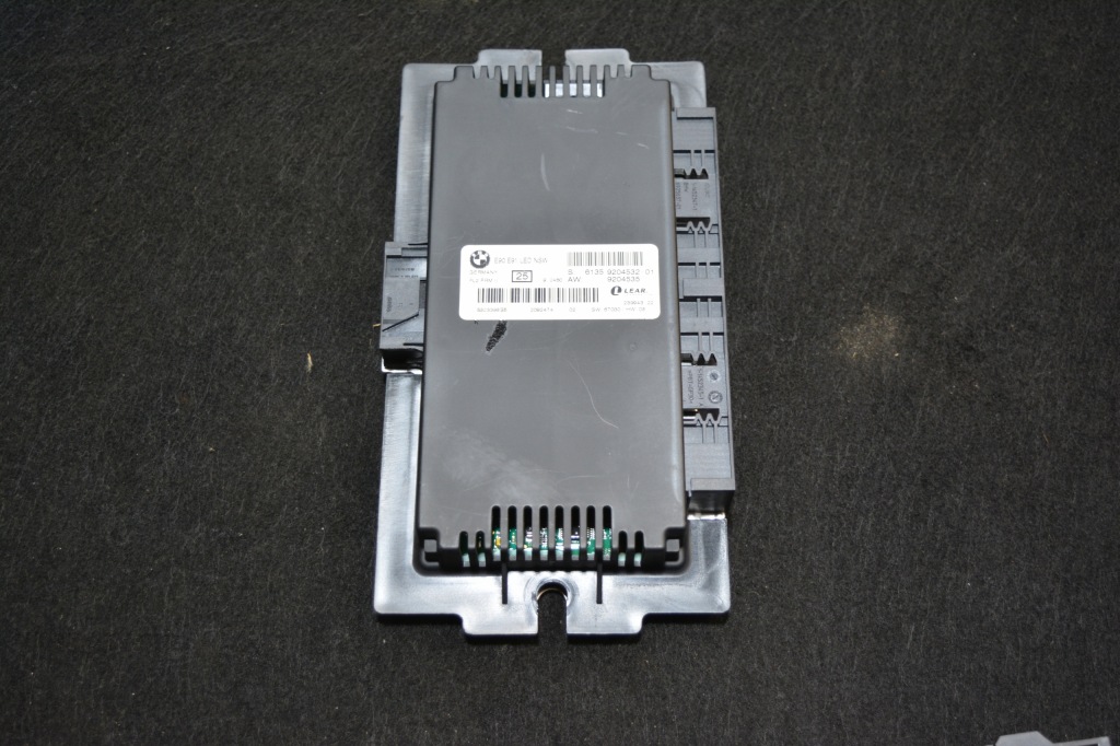 фото №1, Bmw 3 e91 fl модуль света 9204532-01