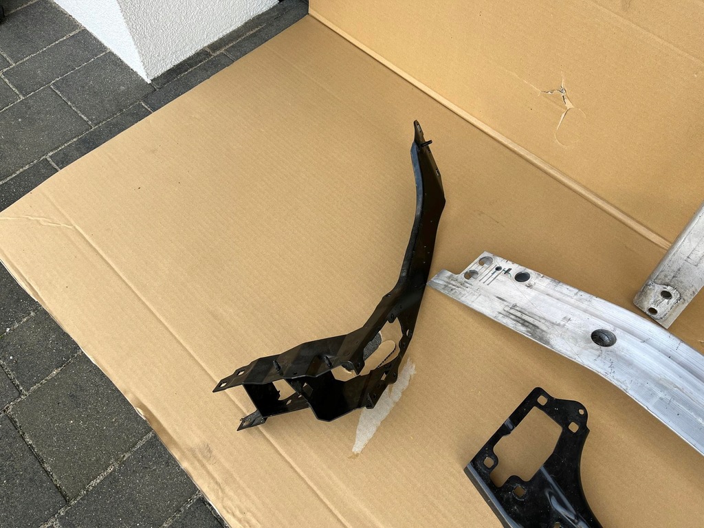 фото №8, Усилитель верхний панель фары балка dół bmw x1 f48