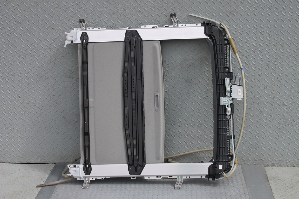 фото №7, Люк toyota rav4 iii 06-12