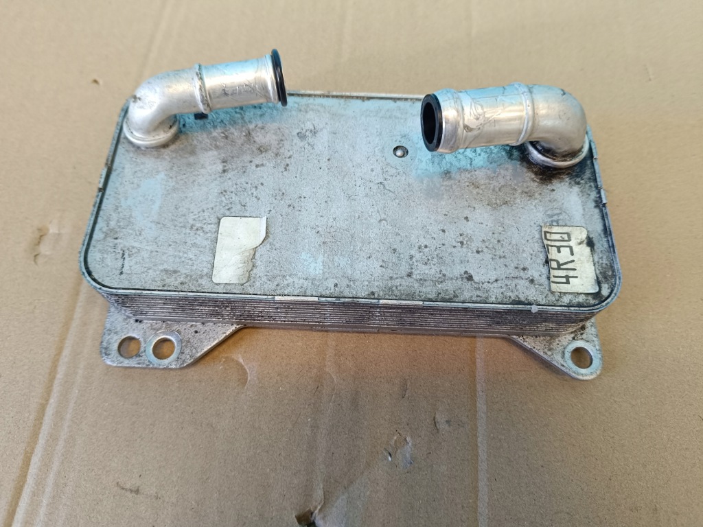 фото №1, Seat leon 4 iv fr combi 2.0 tdi 110kw 2021 r радиатор масла 0gc317019c