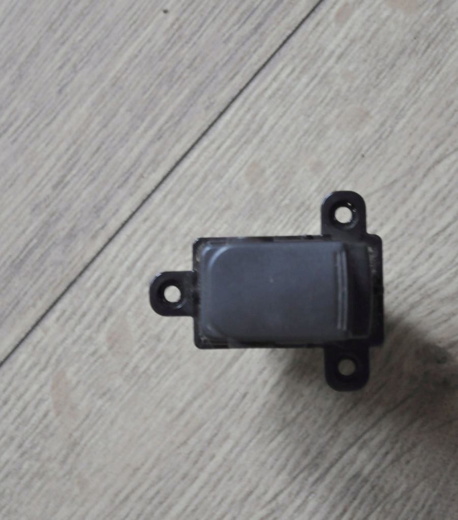 фото №1, Kia sportage ii переключатель стекло правый задняя 483525-1110