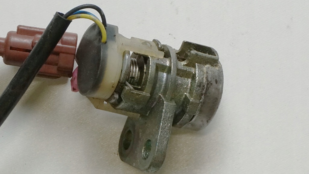 фото №4, Вкладыш замка дверь nissan 350z