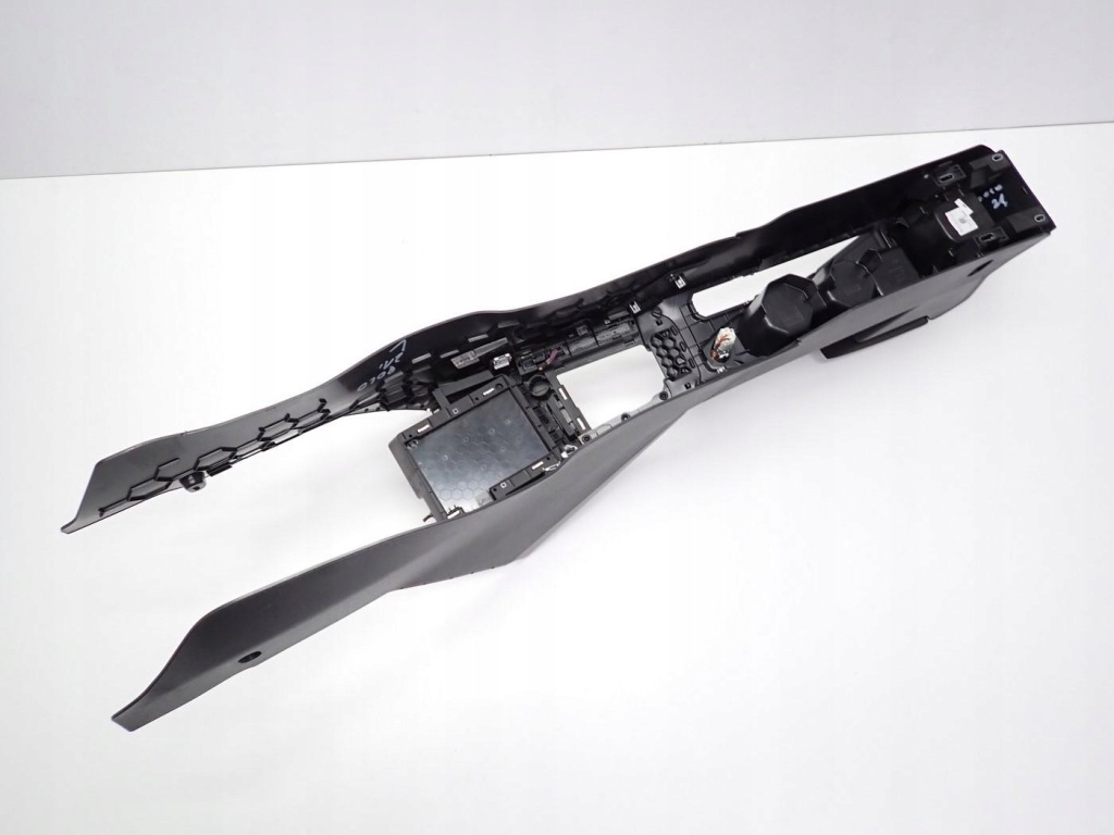 фото №8, Туннель подлокотник europa оригинал 2g1863045b 6f0864207d vw polo 2g vi 21r