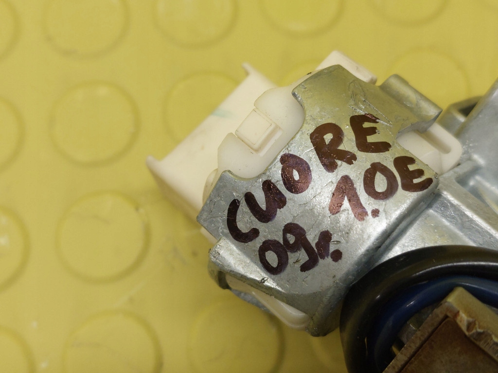 фото №8, Daihatsu cuore vii замок зажигания ключ