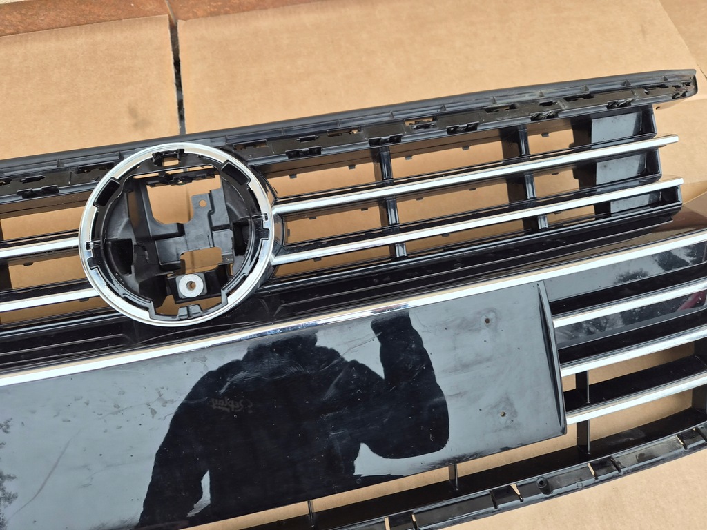фото №3, Решётка радиатора решётка радиатора vw arteon r line lift оригинал хороший состояние