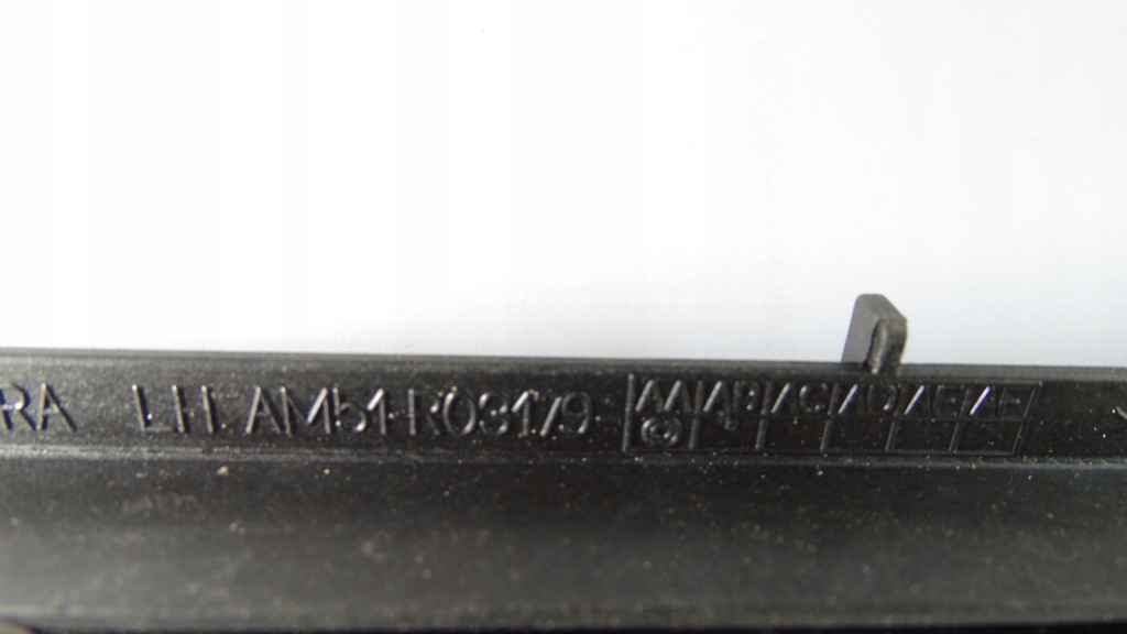 фото №9, Ford c-max молдинг стекло лобовое am51-r03179-aa левая am51-r03178-aa правая