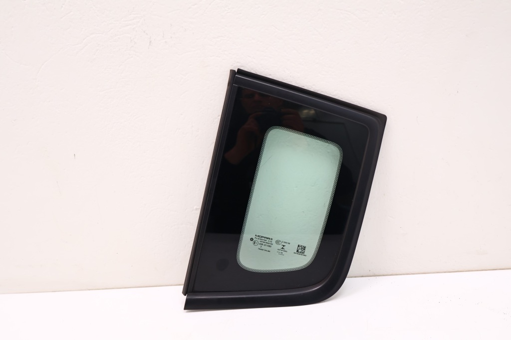 фото №1, Jeep renegade стекло кузовная левая 51953870