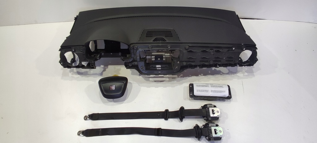 фото №1, Seat mii панель приладів консоль подушка безпеки подушки безпеки ремені оригінал