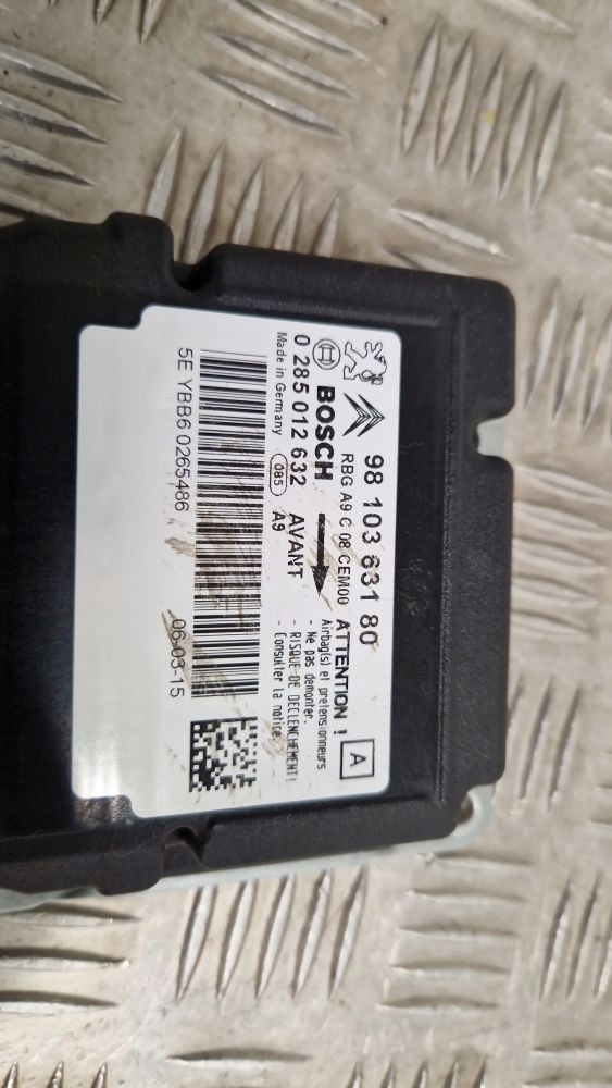 фото №10, Peugeot 208 2015 блок управления / модуль подушка безопасности