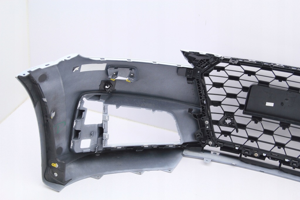 Оригинальный бампер перед audi tt s tts s-line fl lift 2018-2023 8s0 в Украине