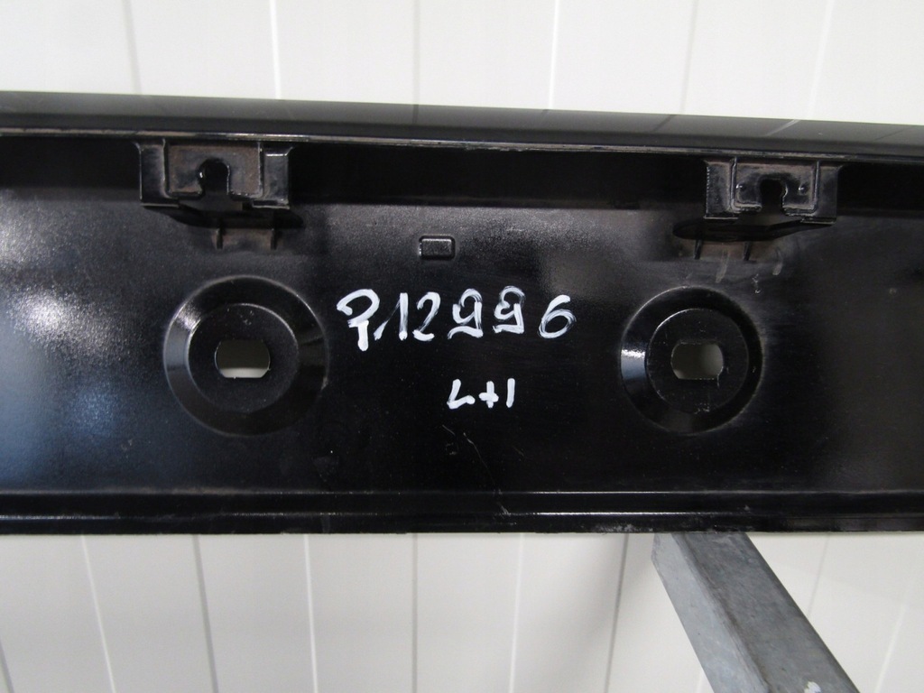 фото №9, Молдинг поріг ліва porsche 911 992 sport clasic 19-