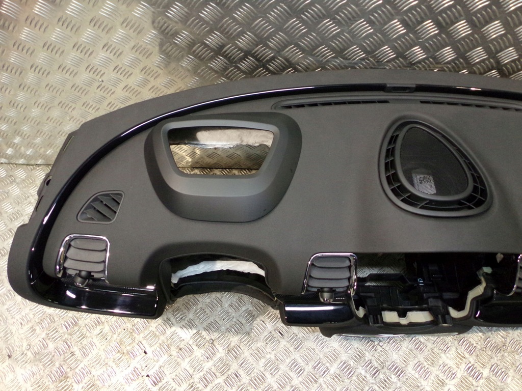 фото №8, Mini f54 clubman приборная панель приборная консоль hud org