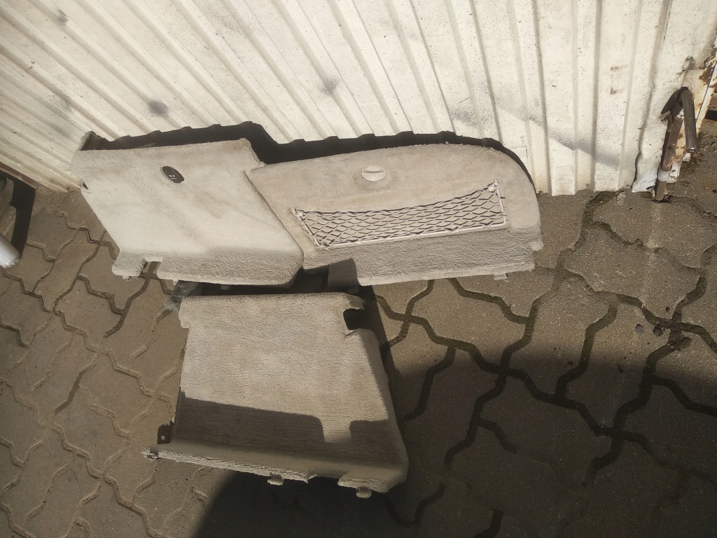 Mercedes cls w218 обшивки багажника универсал Киев