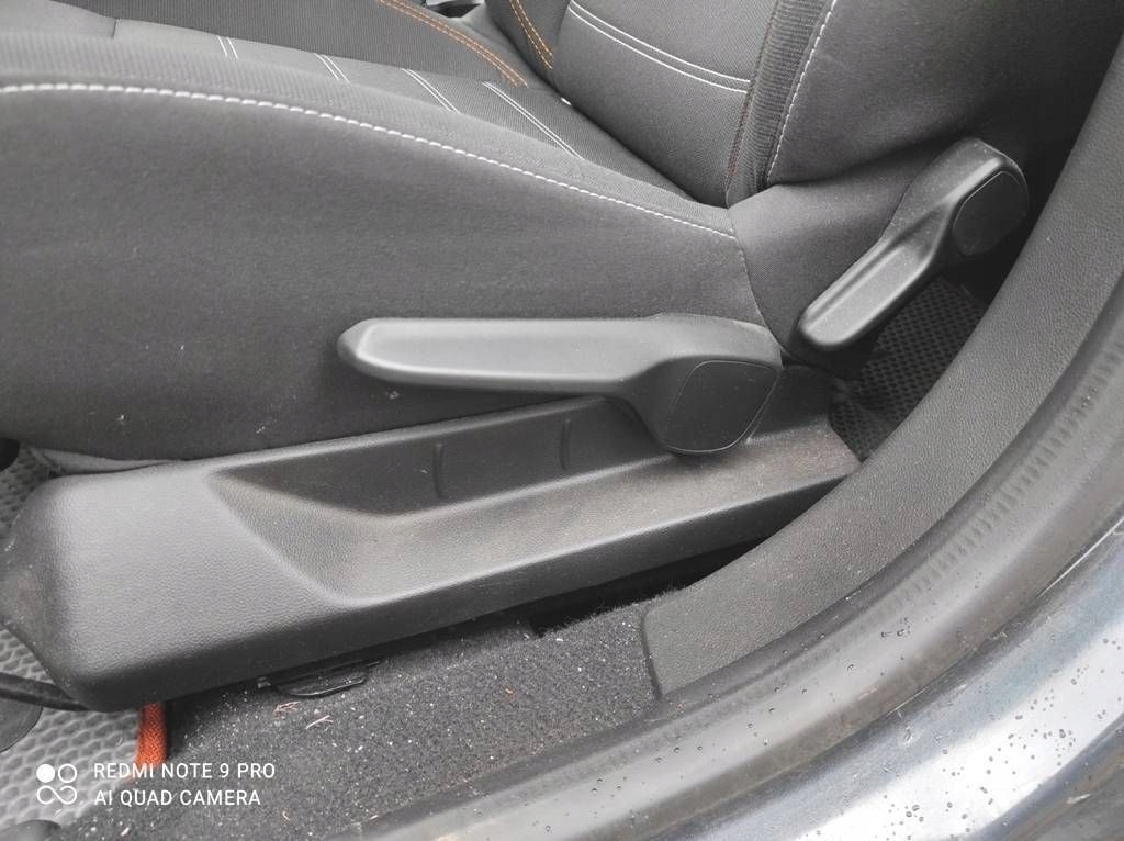 фото №6, Dacia sandero stepway iii сиденье левый правый kpl заднее сиденье подголовник обшивка дверь