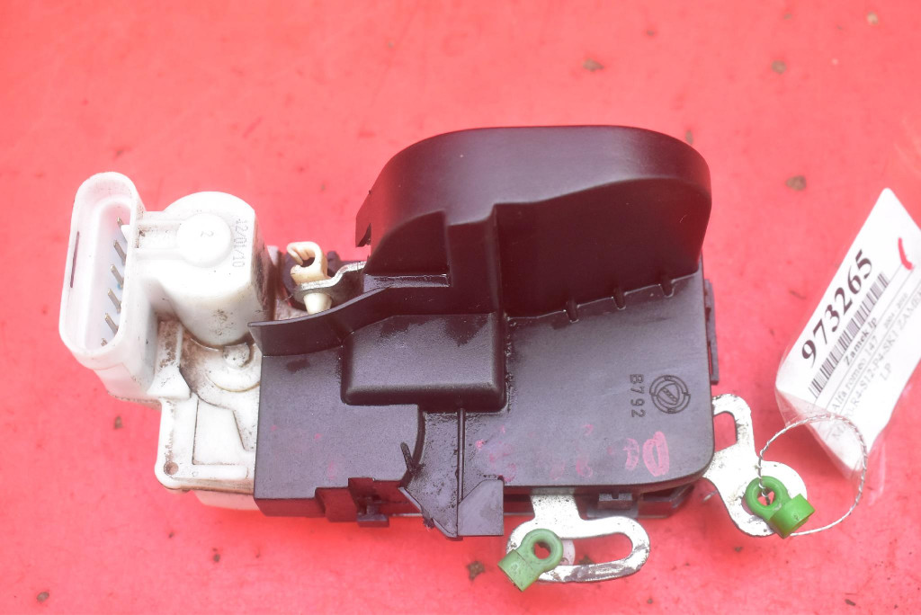 фото №1, Замок дверь левый перед передний alfa romeo 147 lift 04-10