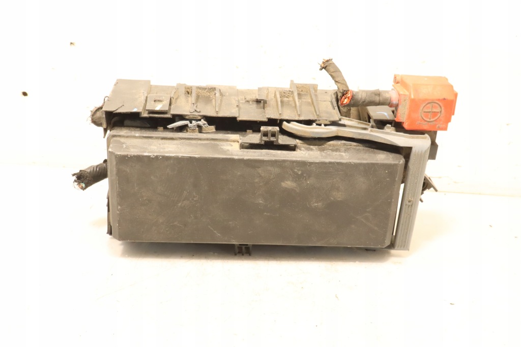 Коробка предохранителей fiat freemont 2.0multijet p68143310ae в Украине