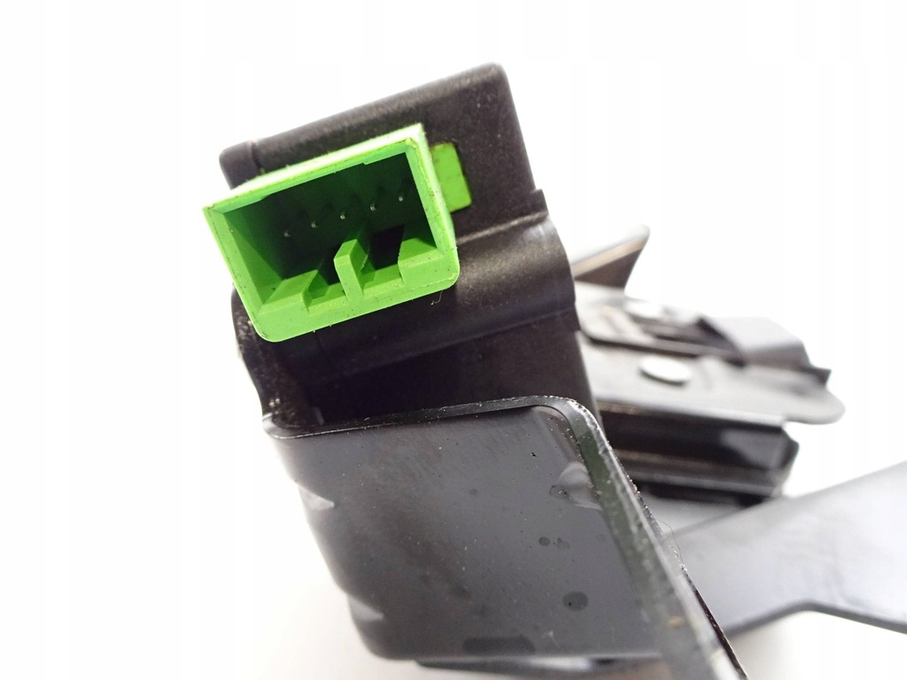 фото №6, Замок крышки багажника volvo c70 ii