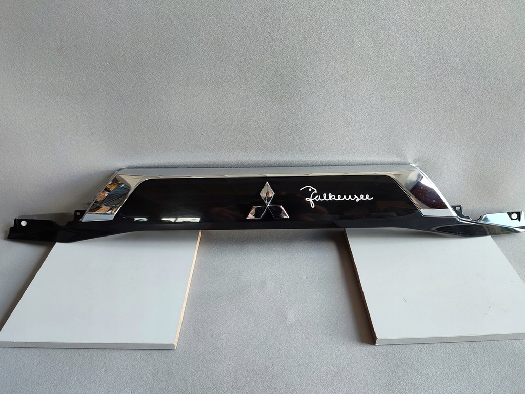 фото №1, Outlander iii накладка кришки 5817a265-02