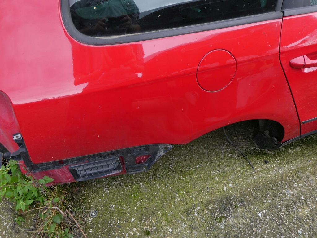 фото №1, Права задня чверть vw passat b6 kombi 2007r