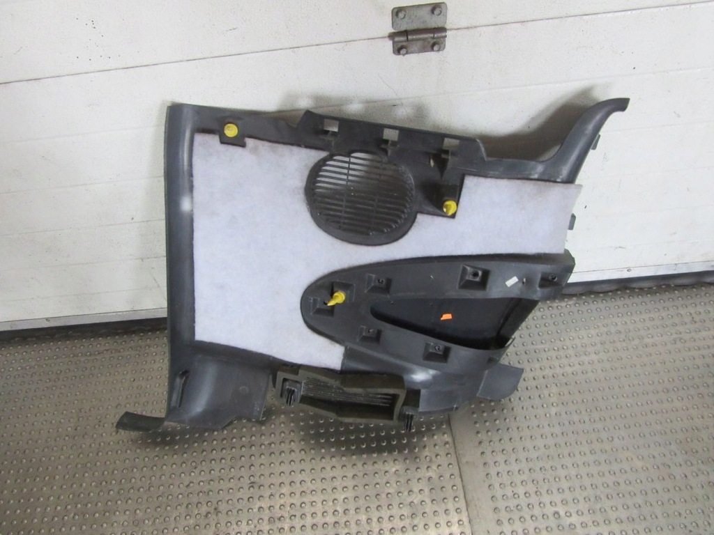 фото №9, Dodge dakota ii 2002 обшивка багажника лівий правий