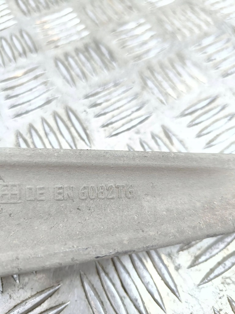 фото №6, Bmw 7 f01 f02 f03 f04 2014 верхний рычаг задний