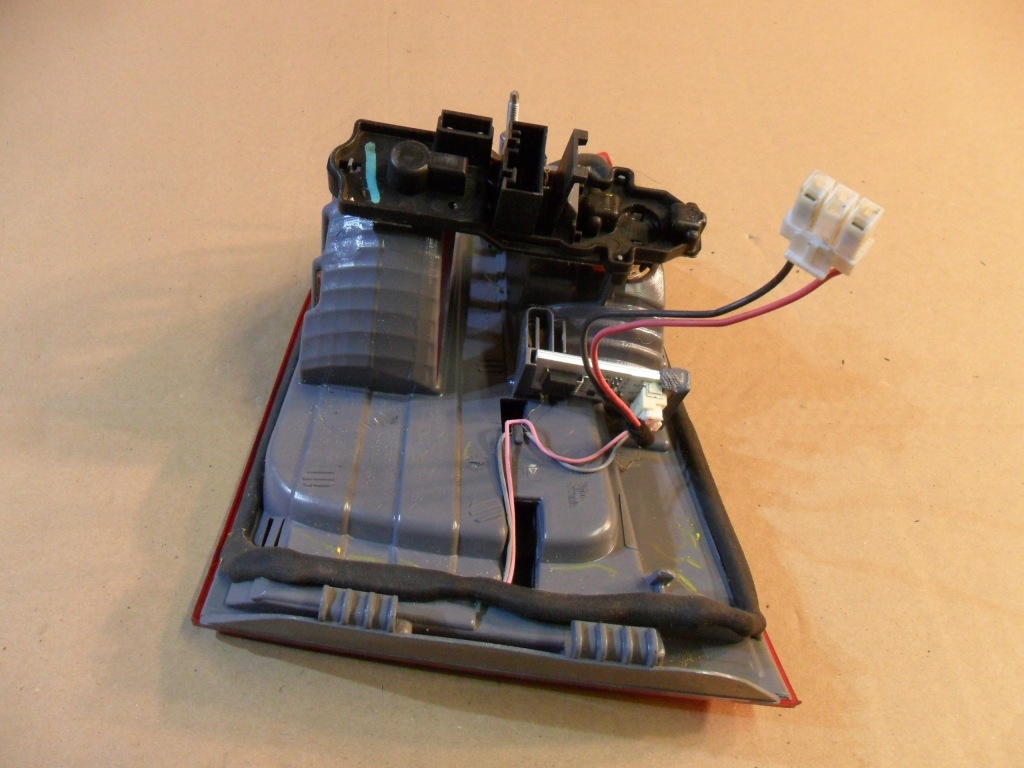 Bmw x3 f25 фара w крышке  левая повреждённый led Оригинал