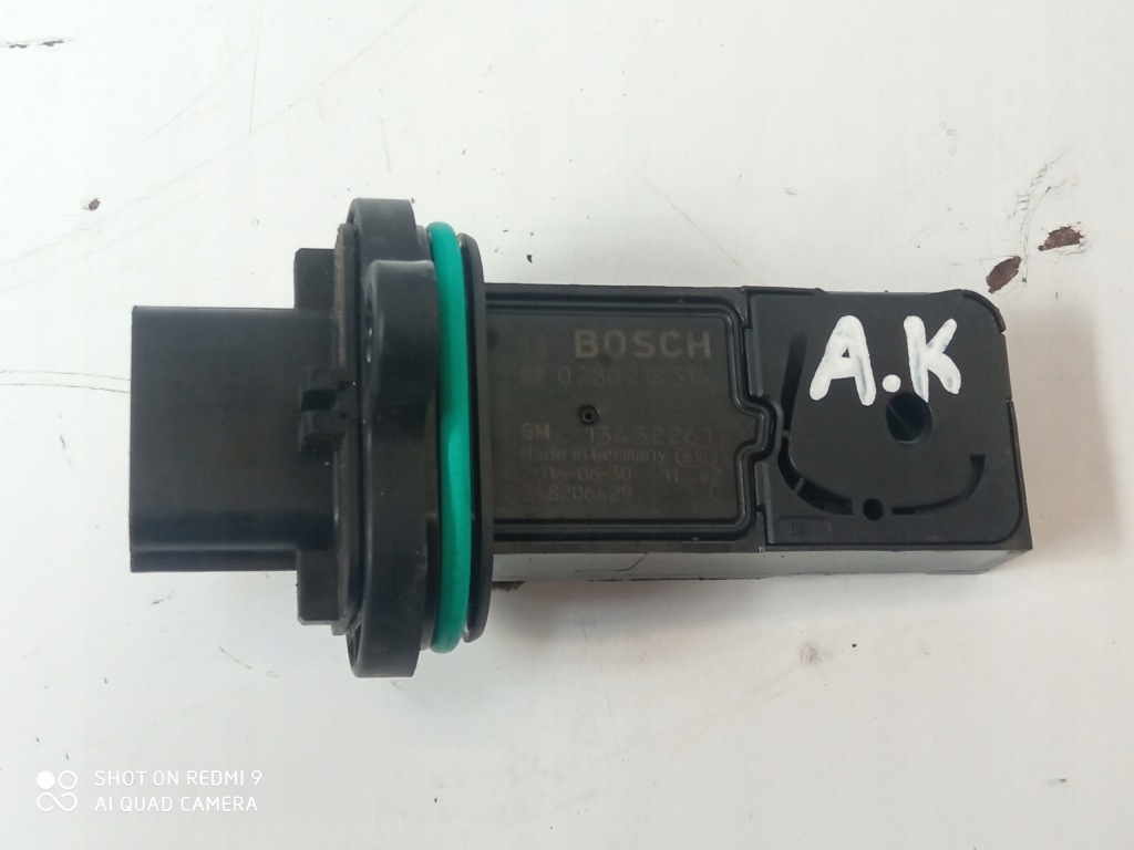 фото №1, Opel astra k витратомір 1.4t 13432261