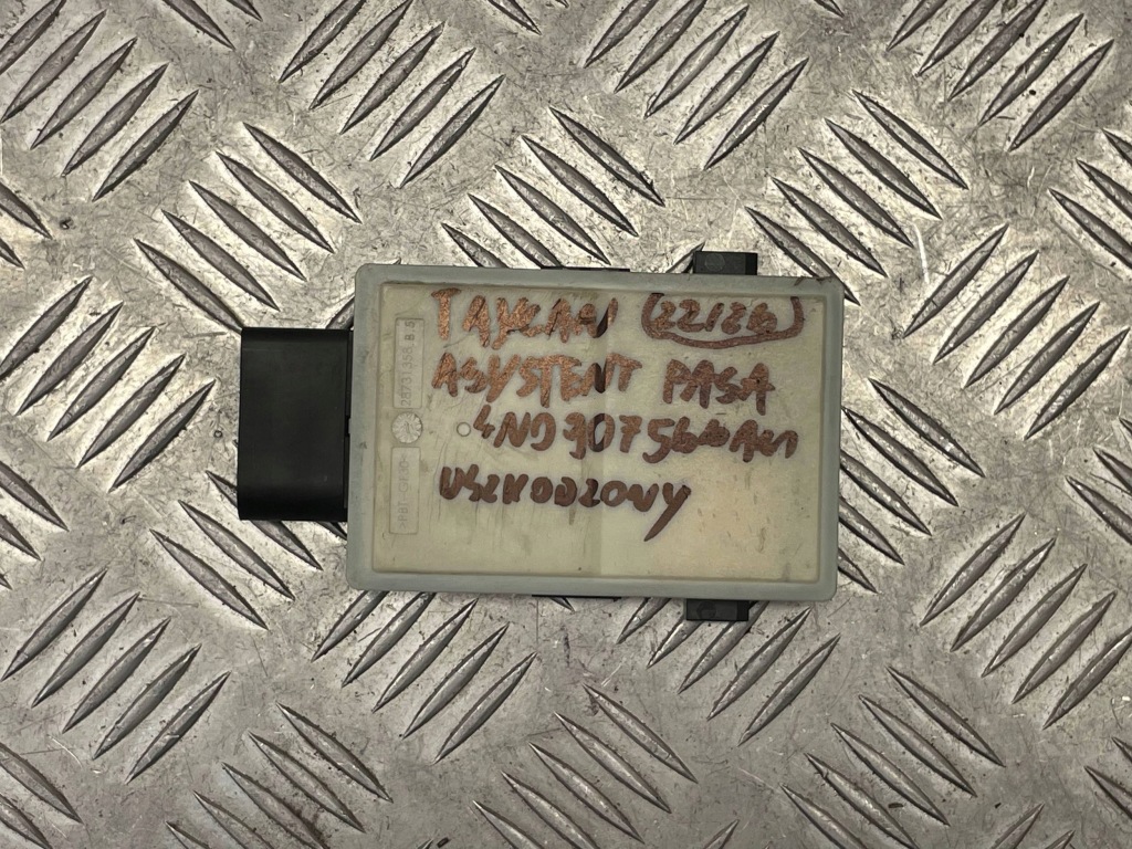 Купити Porsche оригінальний номер 4n0907566am taycan датчик радар асистент мертвого pola