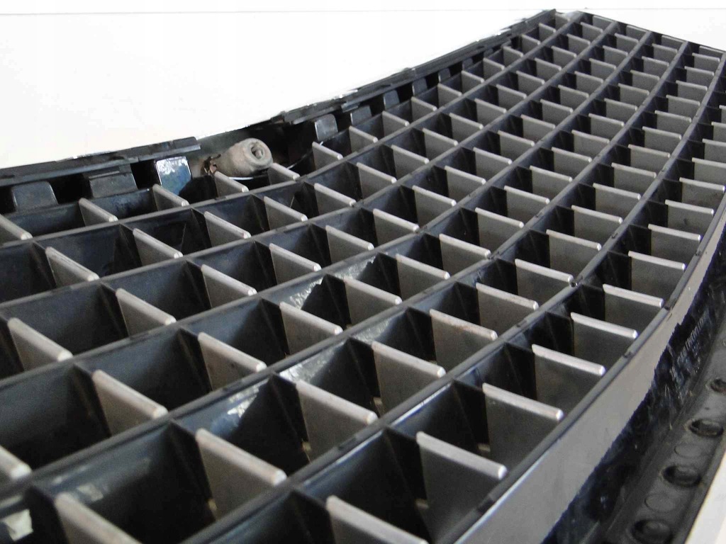 фото №12, Maybach 240 57 57s 62 решётка радиатора решётка радиатора оригинал 2002-