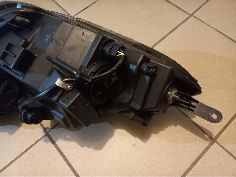 фото №11, Hyundai ix20 ix-20 10- лампа ліва передня перед