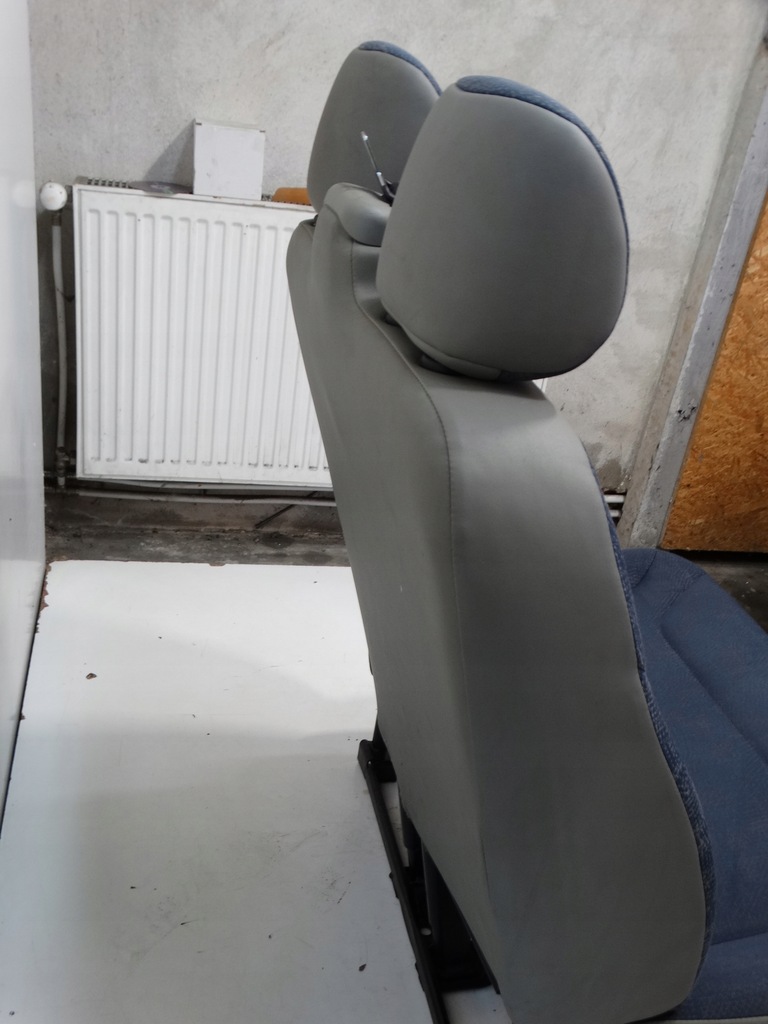 фото №11, Заднє сидіння пасажира правий перед opel vivaro a i ряд