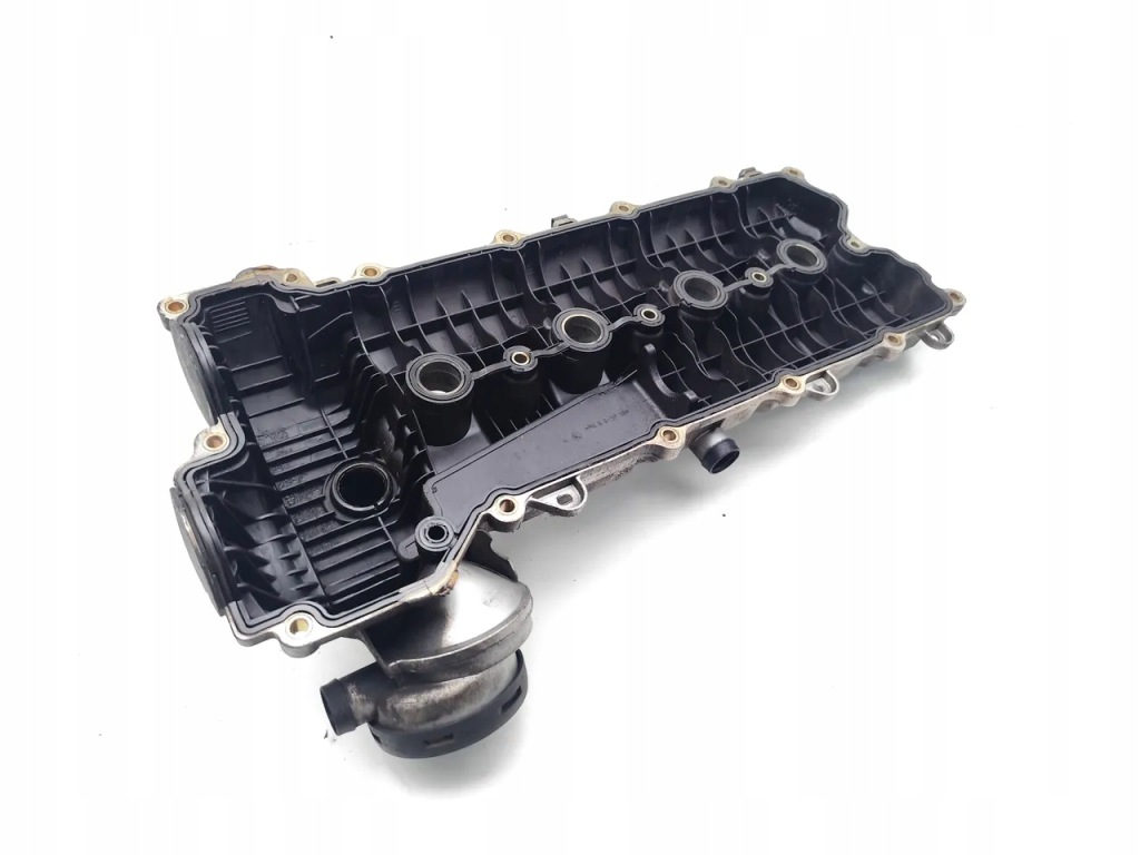 Porsche cayenne кришка клапанів s 4.5 бензин 250kw 340 hp 94810513206 в Україні