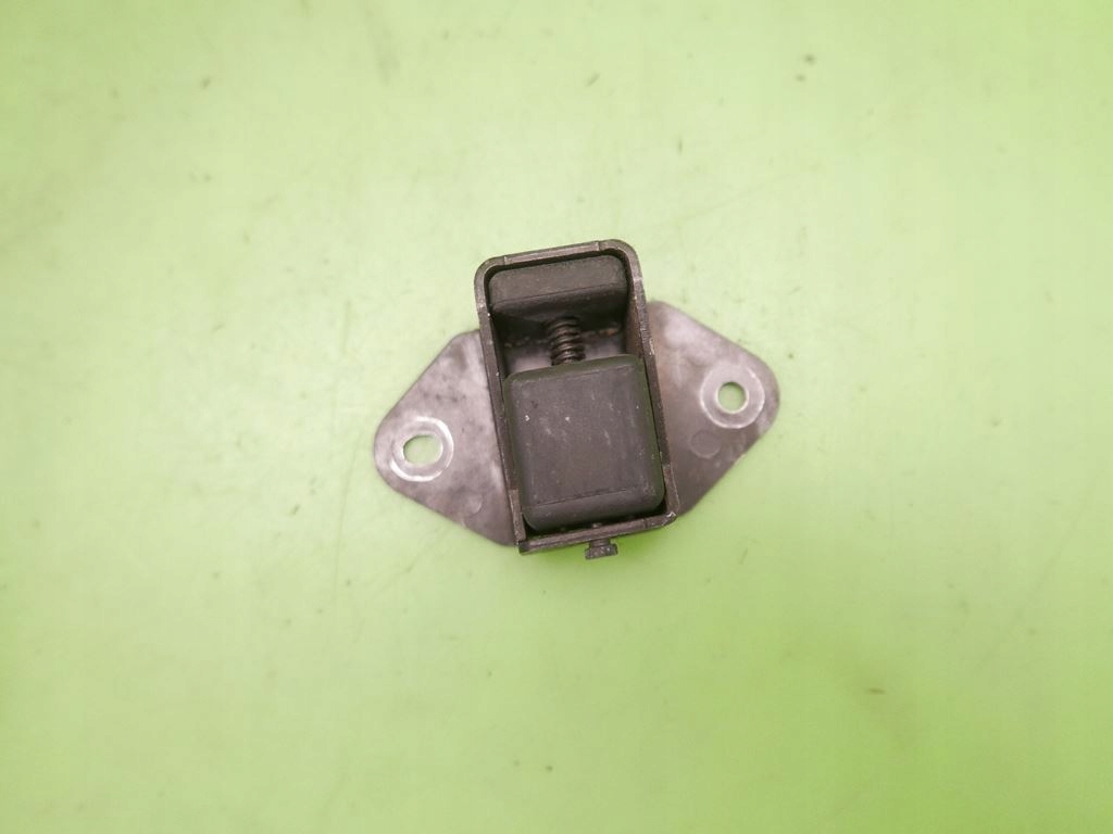 фото №7, Відбійник кришки задня лівий kia carnival i fl 01-05