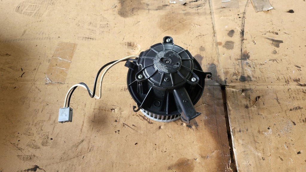 фото №1, Astra j 2.0cdti вентилятор вентилятор u7253002