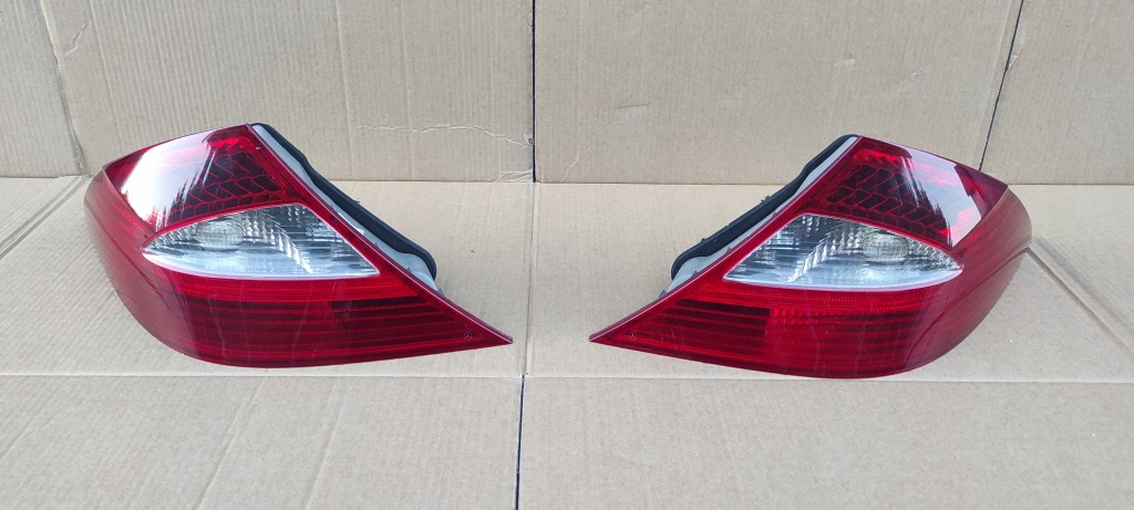 фото №1, Mercedes cls c219 lift лампа левая задняя a2198200164